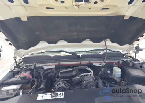 2008 Chevrolet Silverado 1500 Work Truck z USA, uszkodzony, nr VIN 1GCEC19X68Z113610